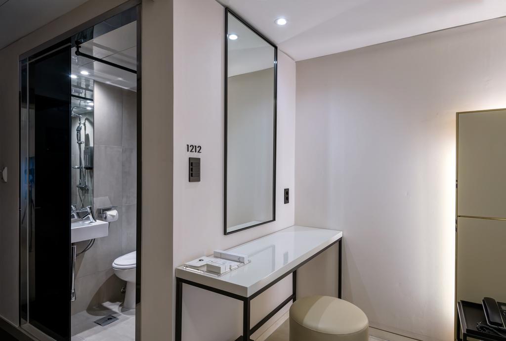 Hotel The Designers Yeouido Сеул Екстер'єр фото