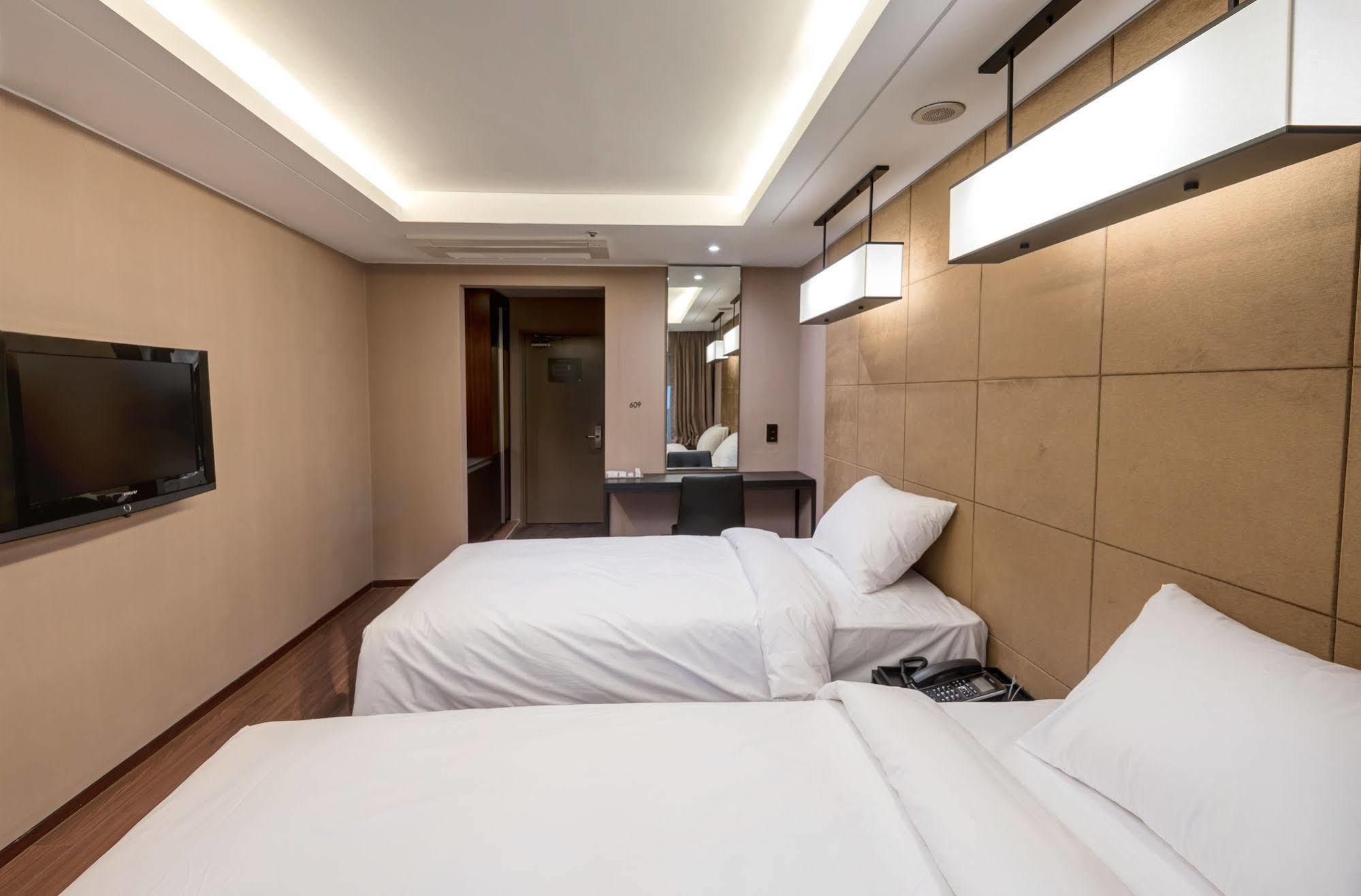 Hotel The Designers Yeouido Сеул Екстер'єр фото